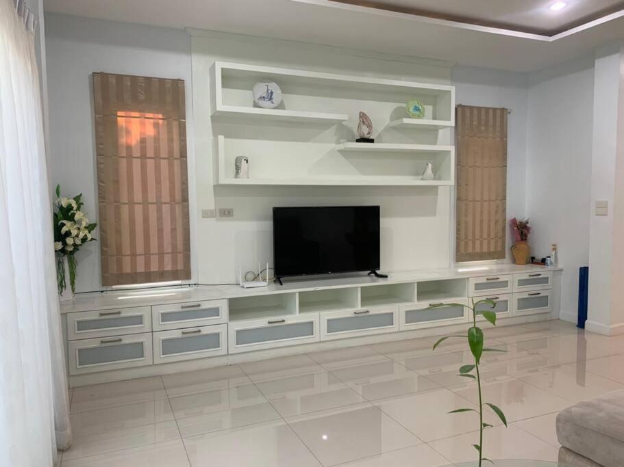 Lagoon Villa Pattaya